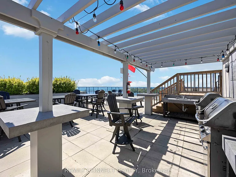 340 Watson St W #420 — Photo 31