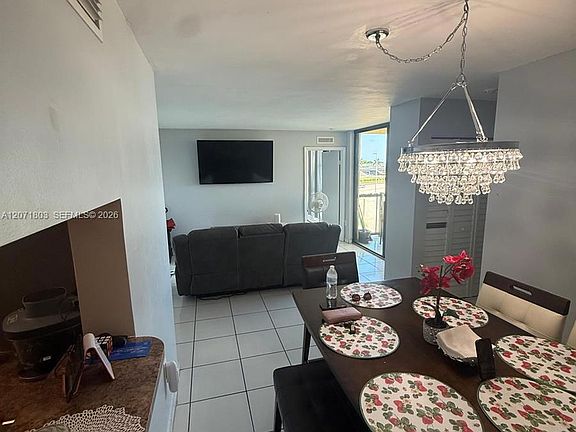 4th image of 11790 SW 18th St APT 520-3