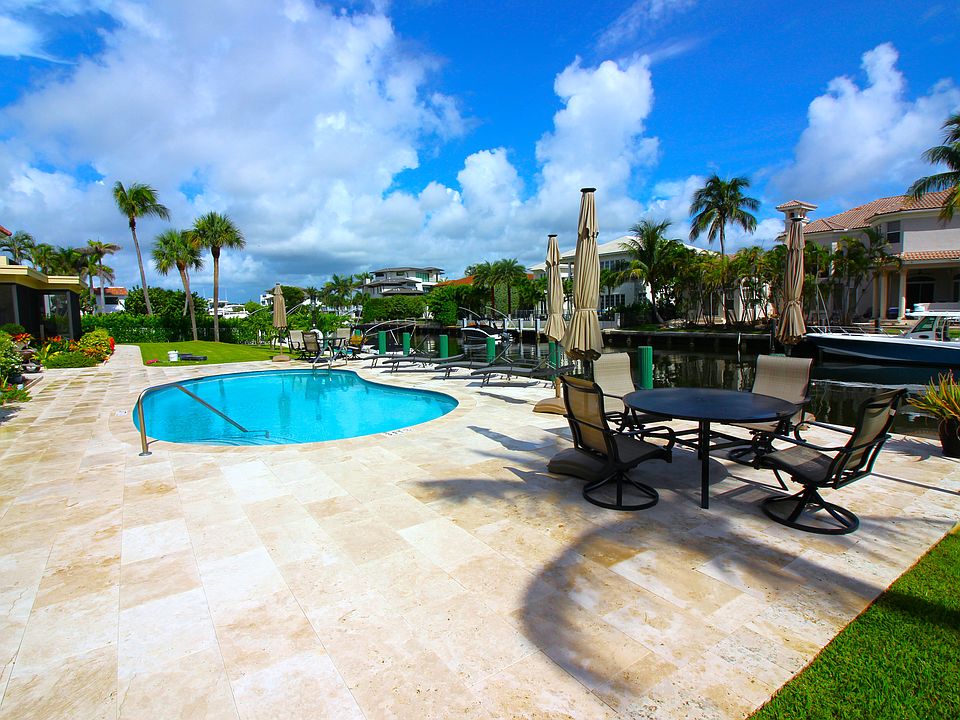1st image of 1109 Bel Air Dr #6