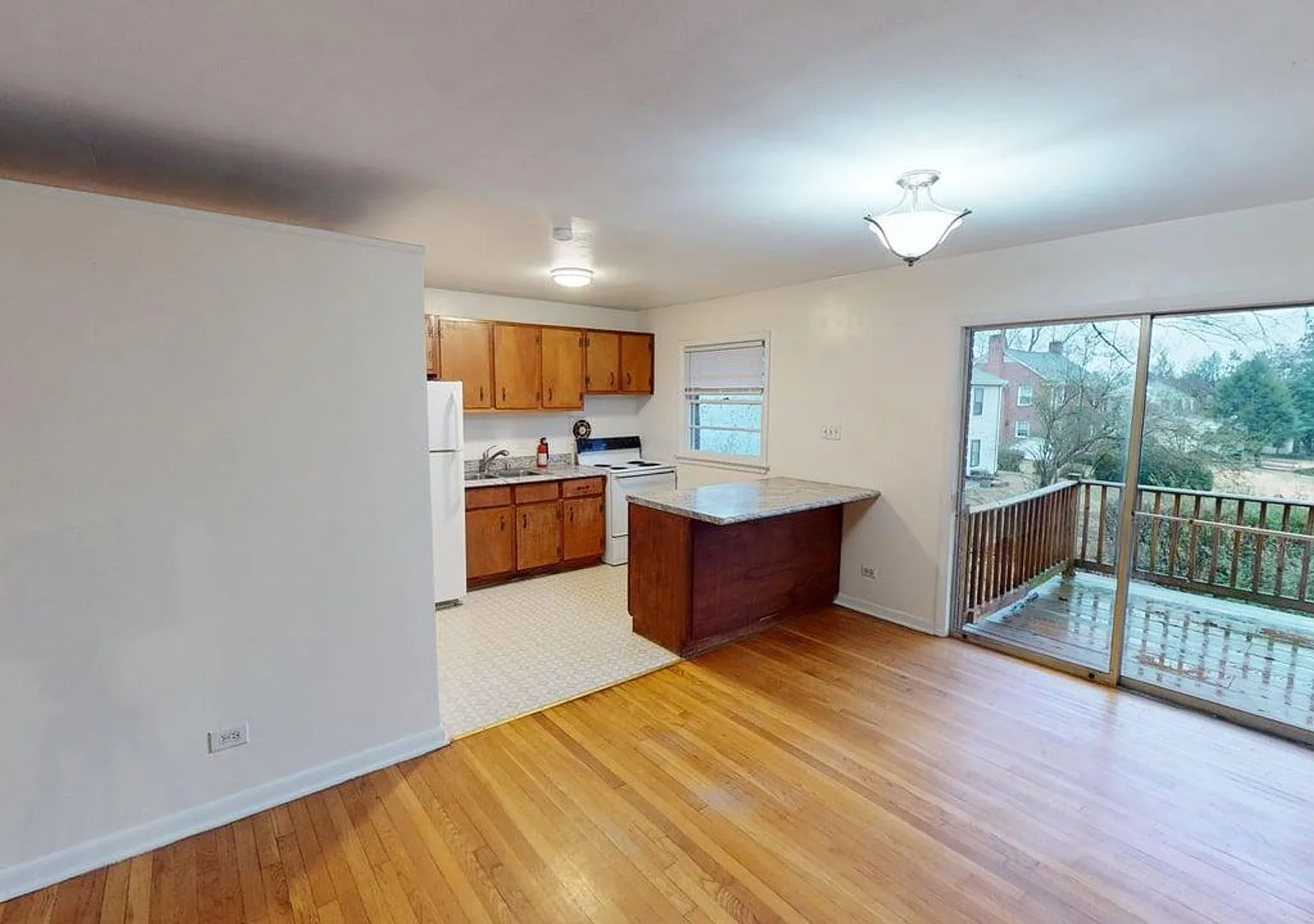 130 Apple Tree Road — Photo 1