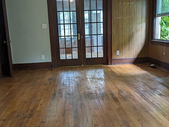 2nd image of 219 N Martin Luther King Jr Blvd APT 1