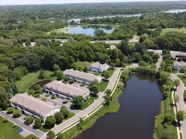 750 Maple Hills Dr APT B, Maplewood, MN 55117