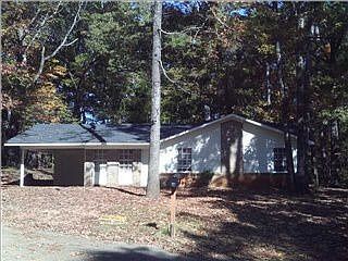 2nd image of 2308 19th St E
