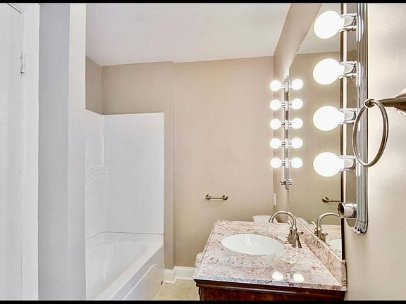 4th image of 322 Metairie Heights Ave