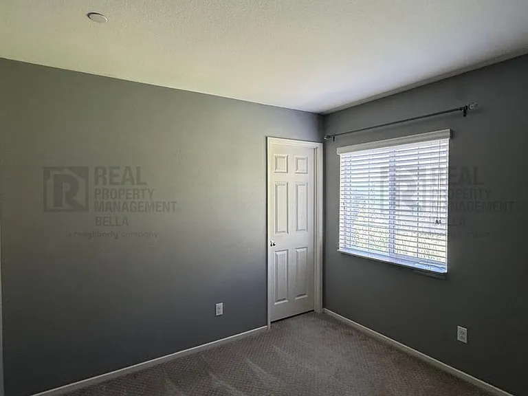 31372 McKenna Ct — Photo 23
