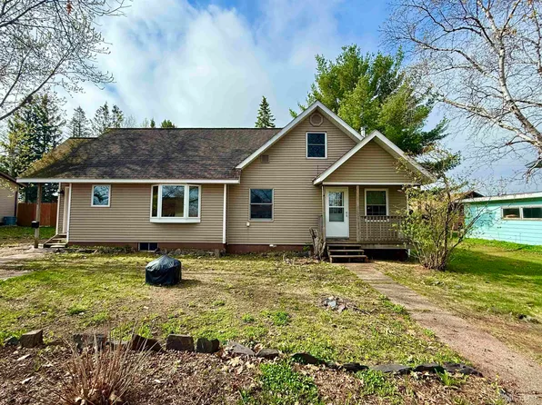 730 Elliott Ave, Ishpeming, MI 49849