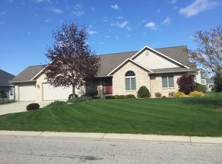 4352 Island Dr W, Saginaw, MI 48603