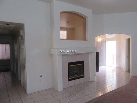 5th image of 3387 S Park St
