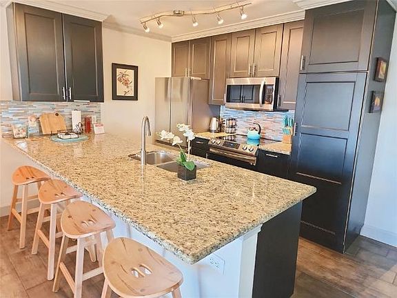 4th image of 9520 Seawall Blvd APT 323