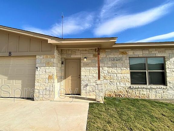 2nd image of 1036B Hibiscus Dr