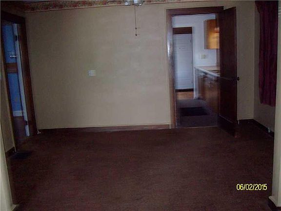 5th image of 2515 E English Ave