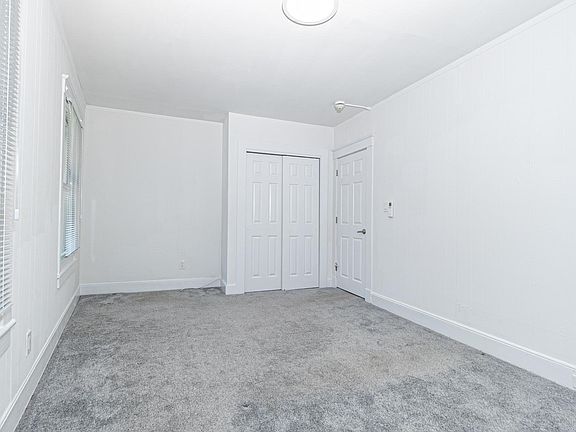 3rd image of 593 Main St #A