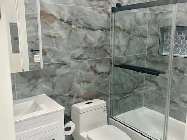 125 Collard Street image 13 of 18