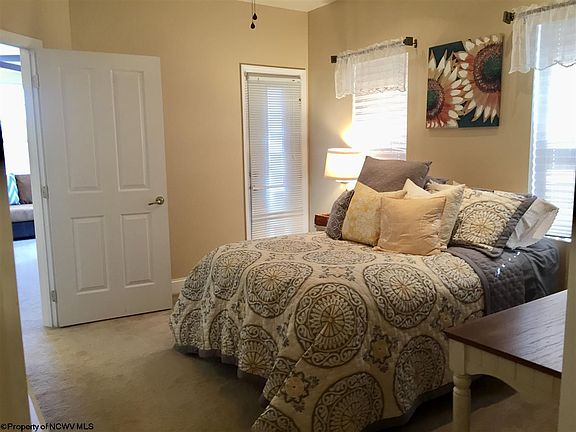 4th image of 2338 Suncrest Village Cir
