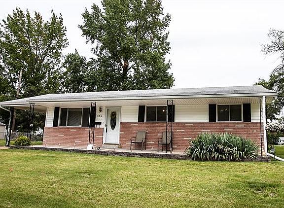 3rd image of 525 Jana Dr