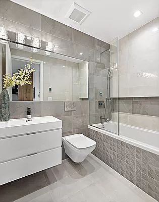 4th image of 676 Halsey St #1