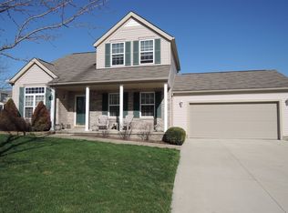 8779 Robinwood Ter, Macedonia, OH
