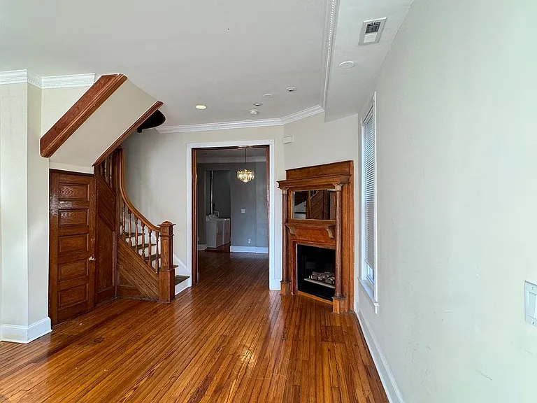 15 Seaton Pl NW #1 — Photo 9