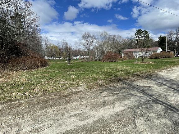 4th image of 1120 Lewiston Road