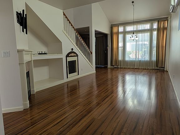 4th image of 11554 179th Ct NE