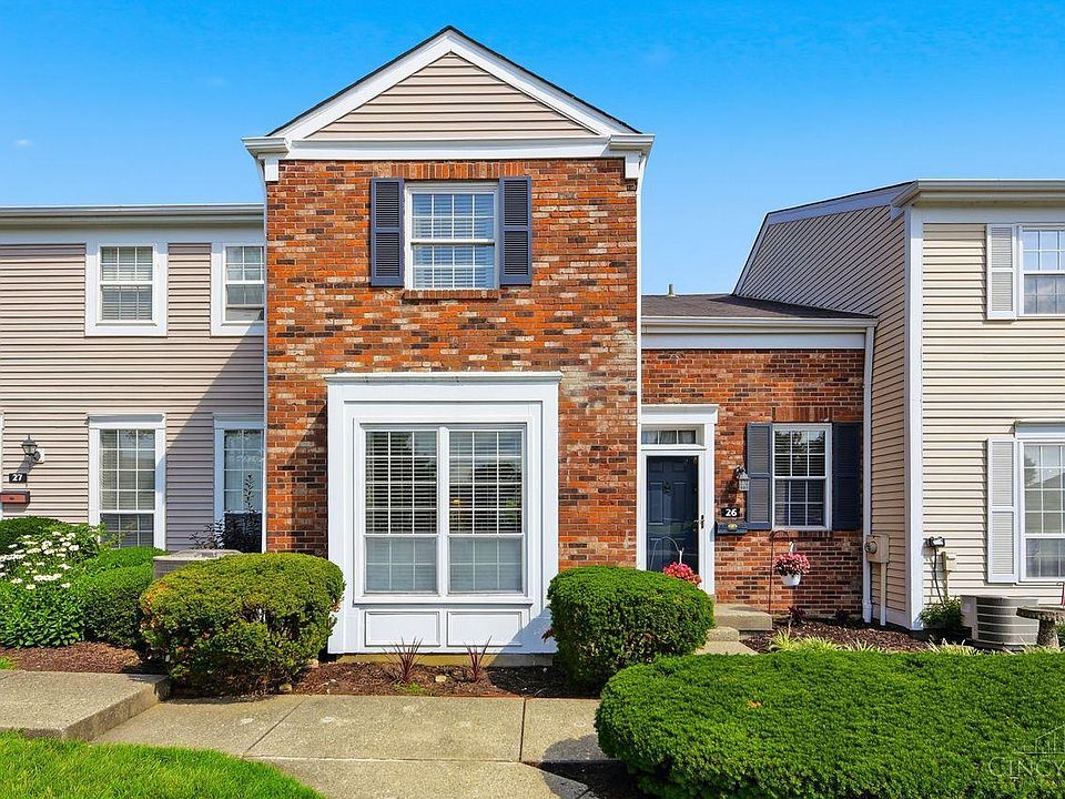 1st image of 26 Twin Lakes Dr