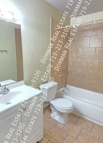 335 Ruskin Dr #D — Photo 6