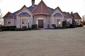 1st image of 244 Pheasant Hill Dr