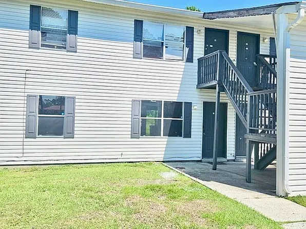 1900 City Circle Rd #C3, Baxley, GA 31513