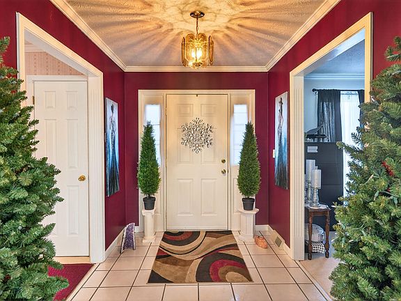 3rd image of 154 Old Bridge Rd