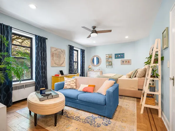 60 Cooper St APT 2C, New York, NY 10034