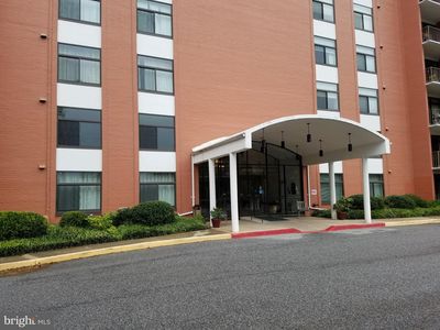 1 Smeton Pl APT 1200, Towson, MD, 21204