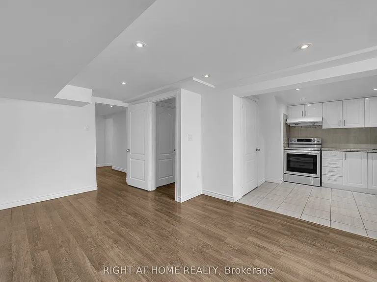 303 Blue Grass Blvd — Photo 16