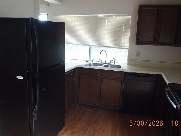 7810 Lazy Forest St — Photo 4
