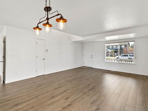 4th image of 3705 230th St E