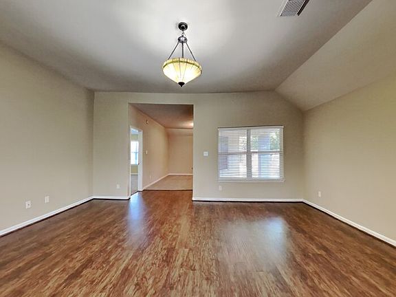 5th image of 4018 Cary Creek Dr