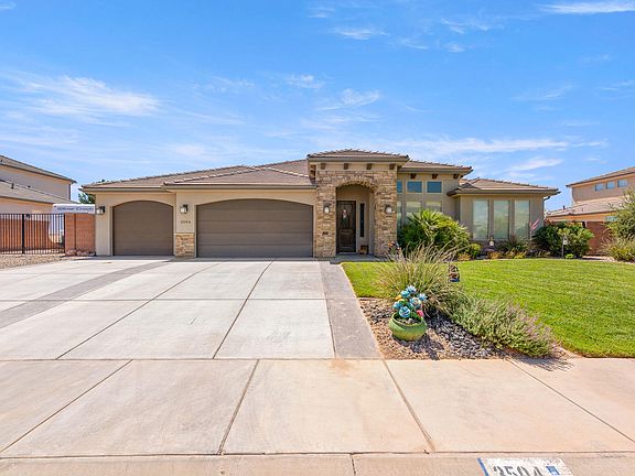 2nd image of 3504 S Garden Dr