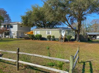 92 SE 236th St, Suwannee, FL 32692