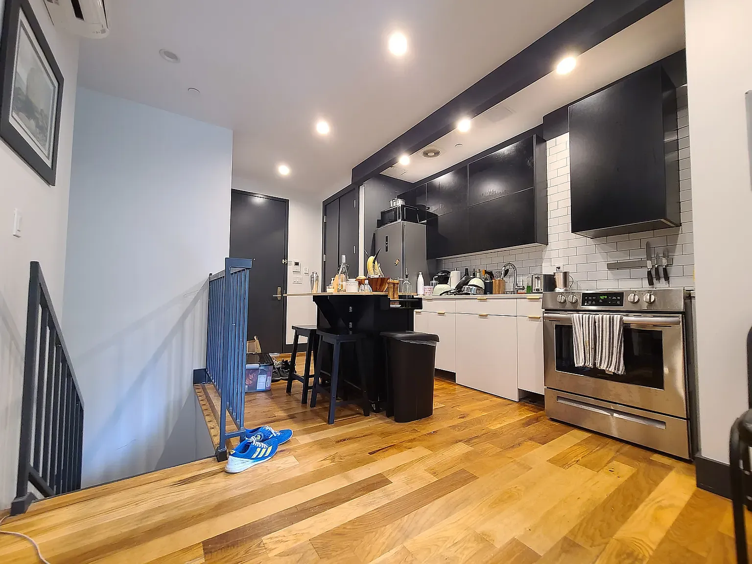 233 Jackson Street — Photo 4