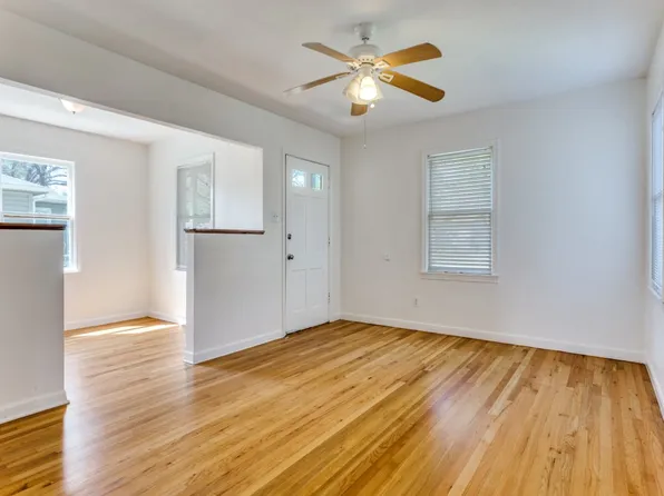 5433 Thomas Ln, River Oaks, TX 76114
