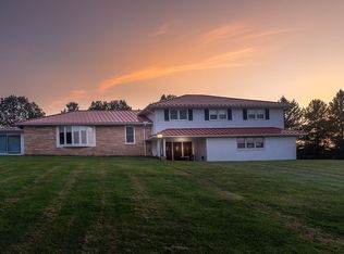 132 Crockett Dr, Tazewell, VA 24651