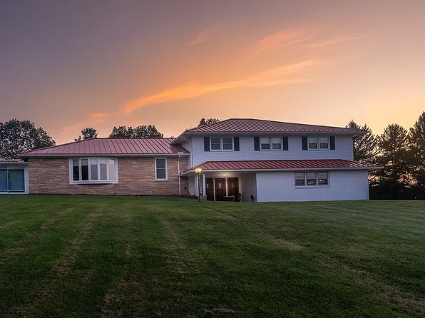 132 Crockett Dr, Tazewell, VA 24651