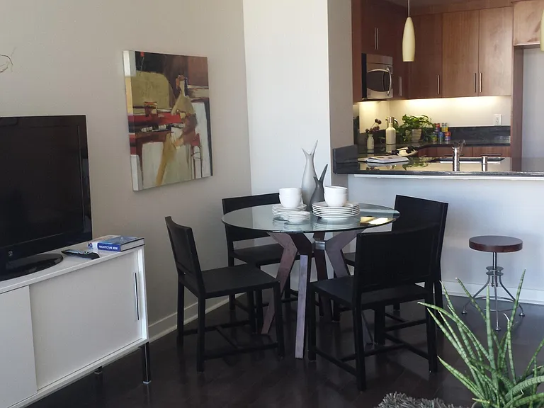 kitchen/living