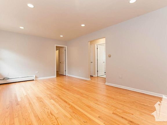 3rd image of 4709 N Virginia Ave #G2