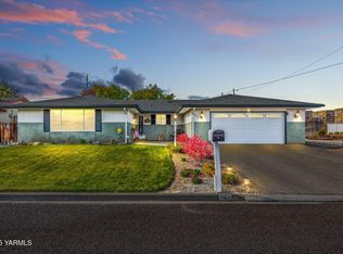 902 S 50th Ave, Yakima, WA 98908