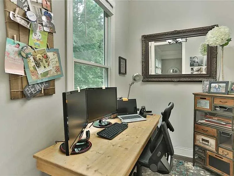 561 Suwanee Pass Trl — Photo 12
