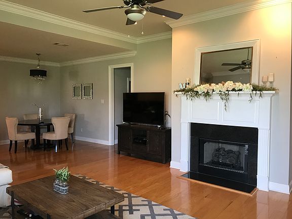 4th image of 41061 Garden Ct