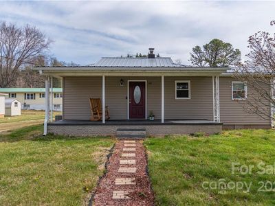 62 5th St, Waynesville, NC, 28786