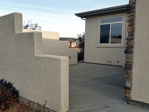 Bonus front private patio.