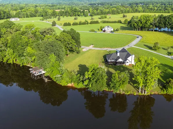 12 Melrose Pl, Dayton, TN 37321