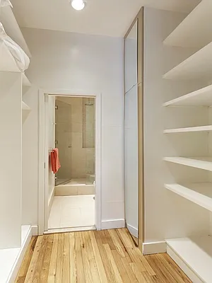 Sold by Sotheby's International Realty | media 20